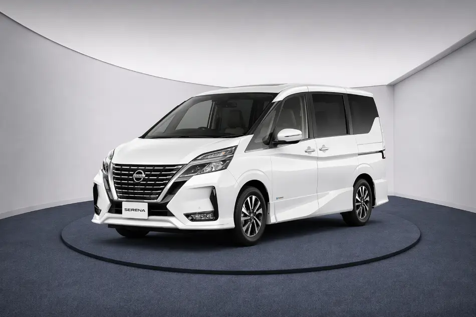NISSAN Serena Highway Star